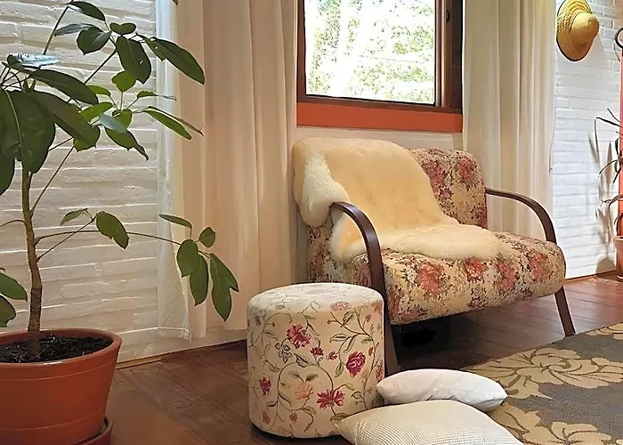 Chale Azalea Lindo Chale No Campo Com Roupas De Cama E Banho Impecaveis, Wi-Fi Starlink De Alta Velocidade, Cozinha Equipada, Estacionamento Privativo, Decks, Jardins, Lareiras, Conforto, Privacidade E Belissimas Paisagens