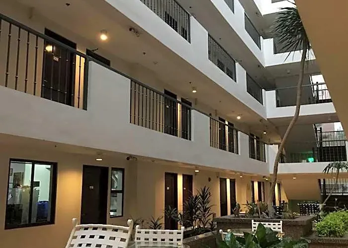 Northpoint Condo Free Airport Pick Up For 3 Nights Stay Or More Davao