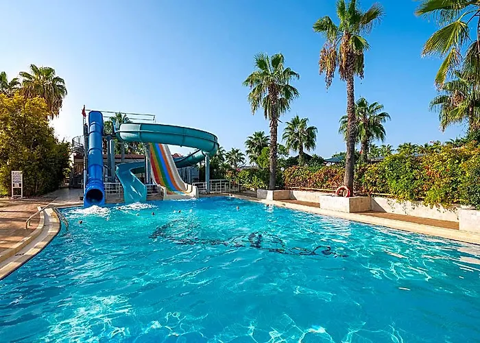 Aydinbey Famous Resort