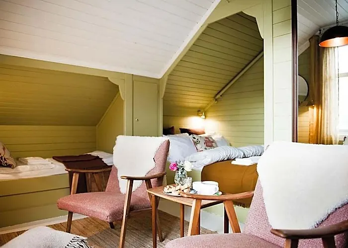 Fjaerland Fjordstove Hotell - Huseby Hotelldrift As
