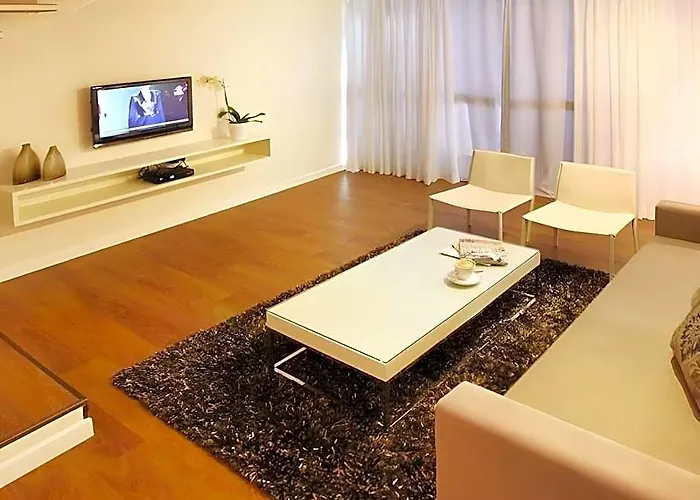 Marine Heights Suites Hotel