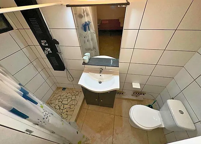 Azur Hotel