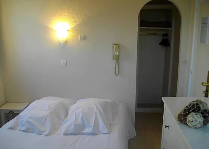Hotel Pacific