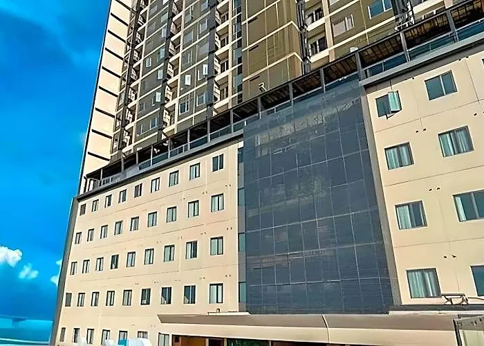 Uma Hotel&Residences