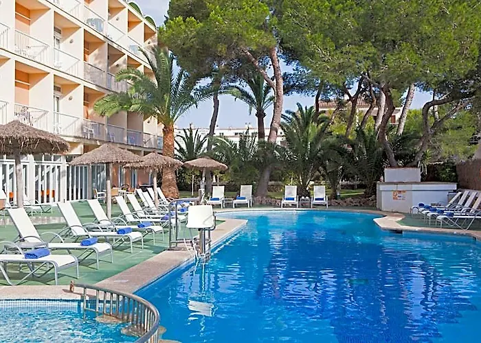 Hotel Isla De Cabrera