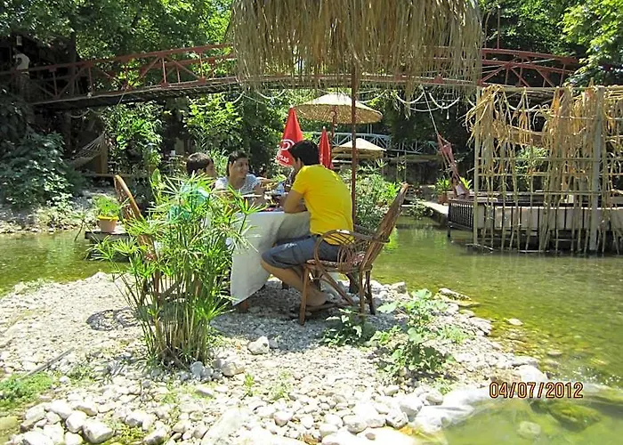 Arikanda River Garden Hotel