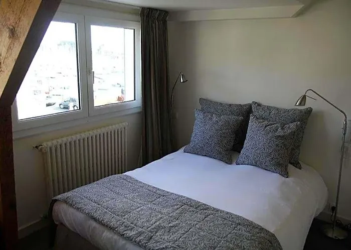 Hotel Le Suroit
