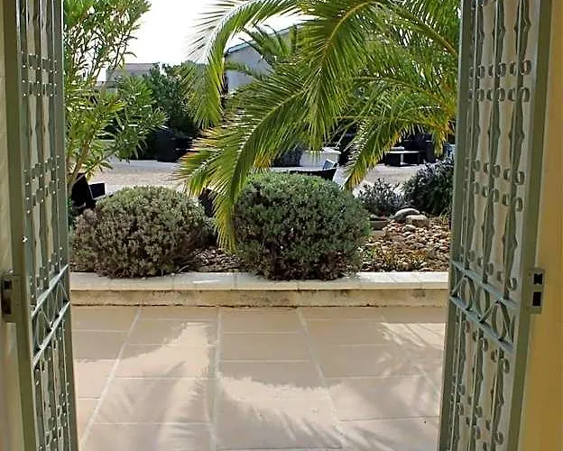 Domaine De Saint Palais