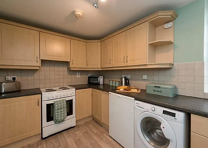 Hamilton House Holiday Apartments