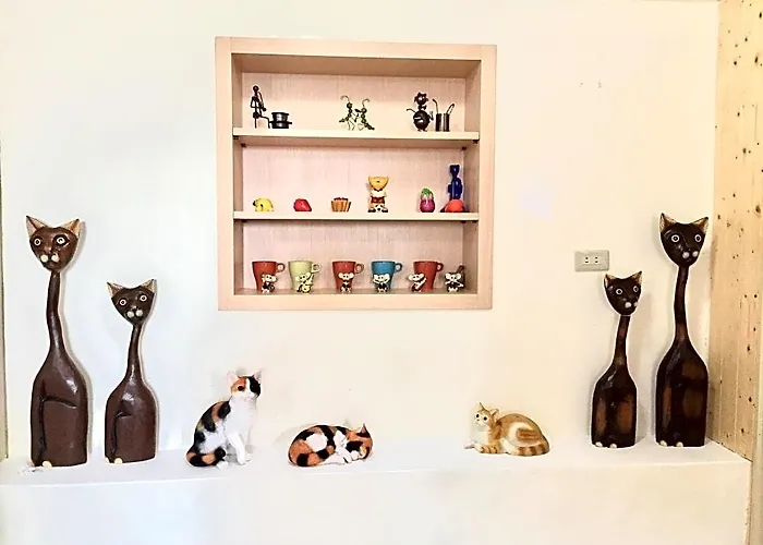 Mew'S House