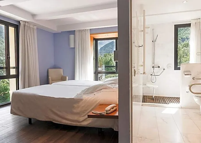 Hotel Cardos