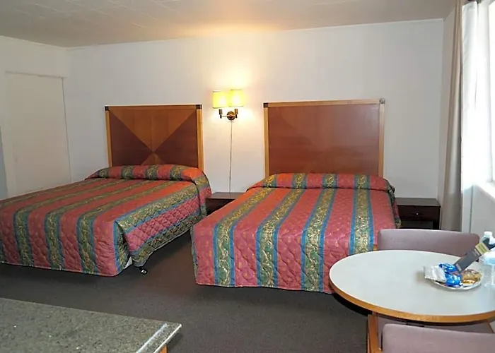 River Park Inn