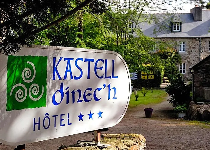 Logis Hotel Kastell Dinec'H