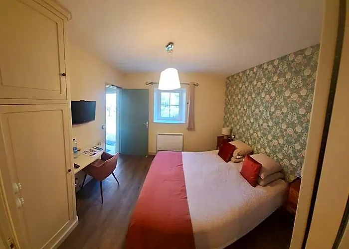 Logis Hotel Kastell Dinec'H