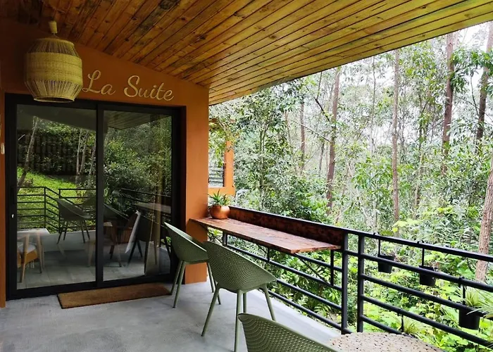Relais De Mantadia