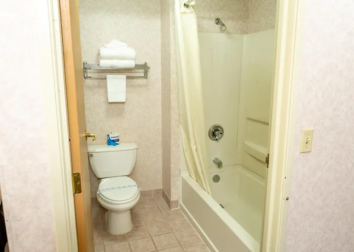 Argo Inn And Suites