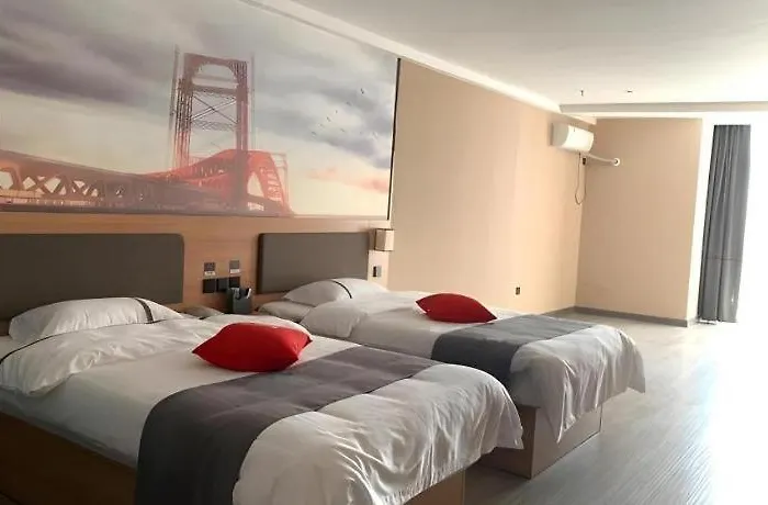 Thank Inn Hotel Shandong Heze Mudan District Bayi Road Pedestrian Street