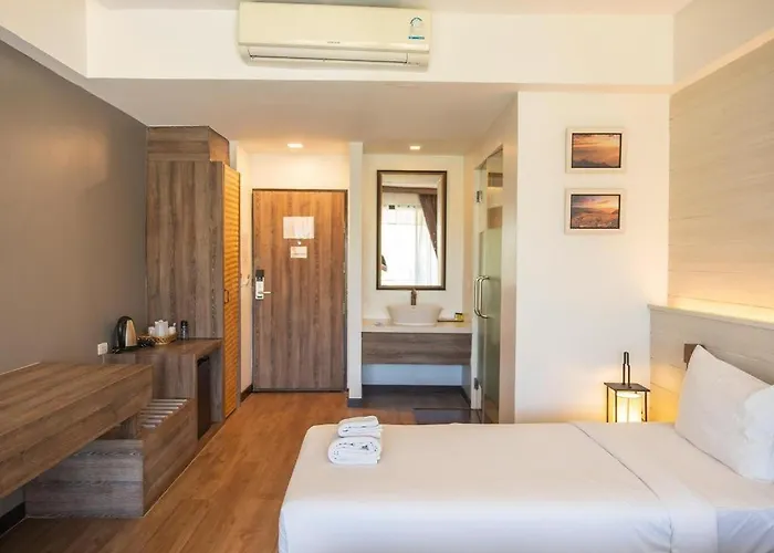 B2 Mae Hong Son Premier Hotel