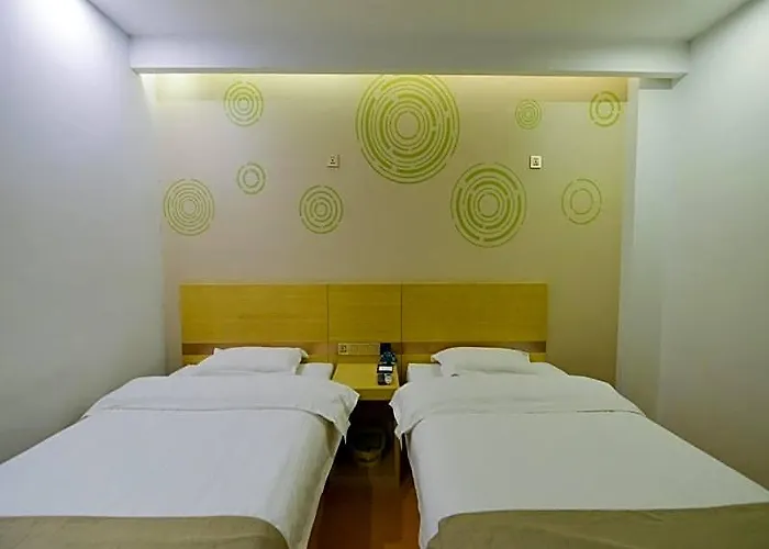 Greentree Inn Dalian Dalian North Railway Station Express Hotel
