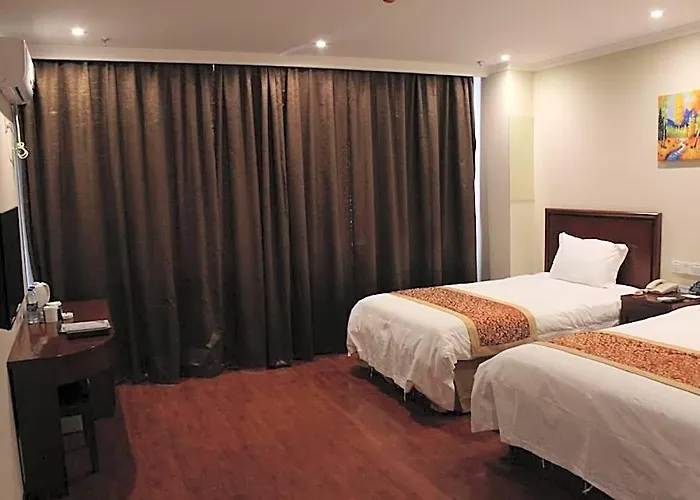 Greentree Inn Dalian Dalian North Railway Station Express Hotel