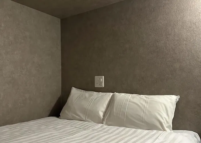 Hotel Pg -1- - Vacation Stay 17598V