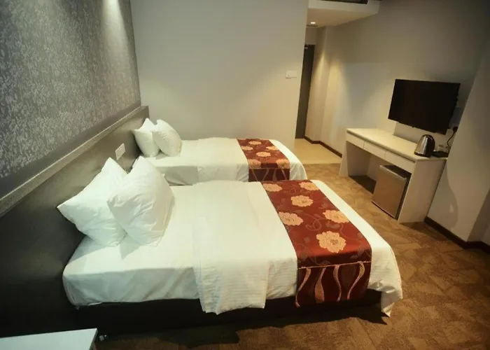 Star-Well Hotel