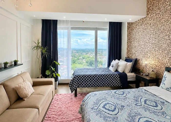 1-Br Suite With 2 Beds & Mountain Views In Aeon Towers Beside Abreeza Mall 100Mbps Wifi