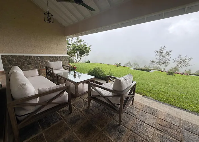 Aadya Tea Bungalows By Aahaasa