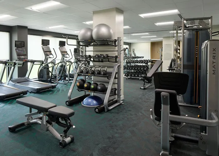 Towneplace Suites By Marriott Montreal Airport