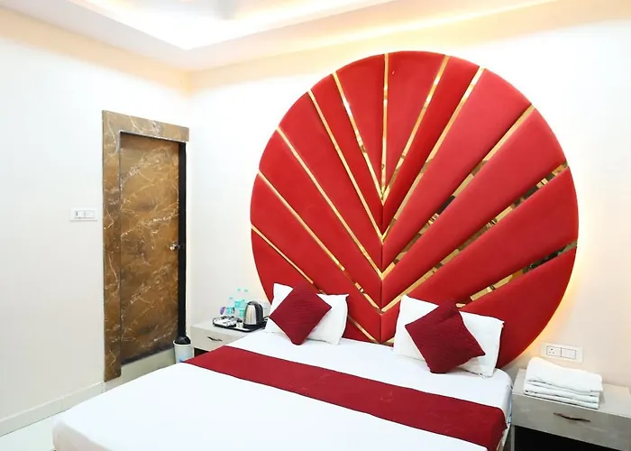 Hotel Kesar, Chitrakoot-10Min From Ramghat