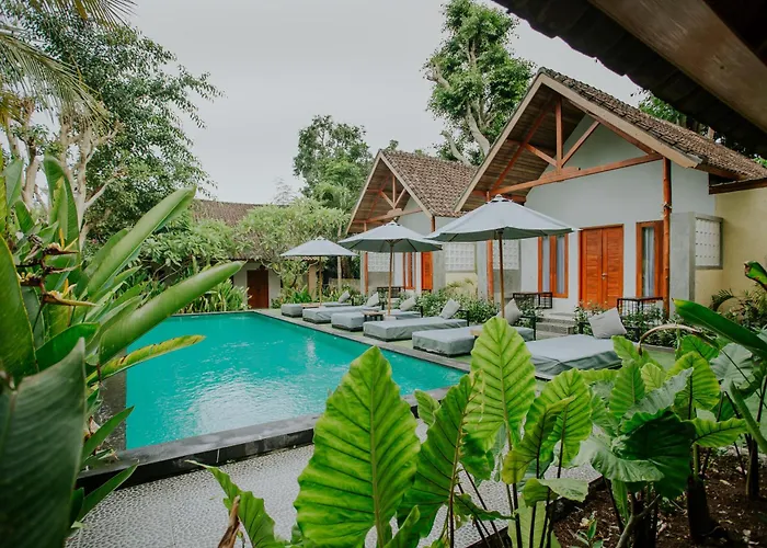Nuansa Garden Cottages&Dormitories