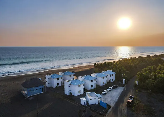 Hotel Santorini - Hawaii Monterrico