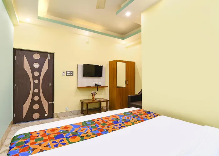 Fabhotel Leechi Lodging & Fooding - Nr Aiims