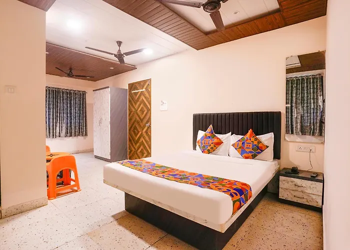 Fabhotel Nilsa