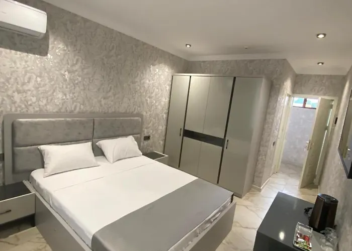 Simal Hotel