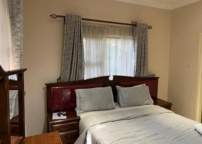 Premier Guest Lodge And Airport Shuttle Services