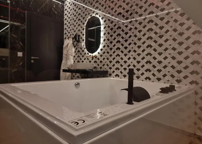 Motel Unique Private Suites