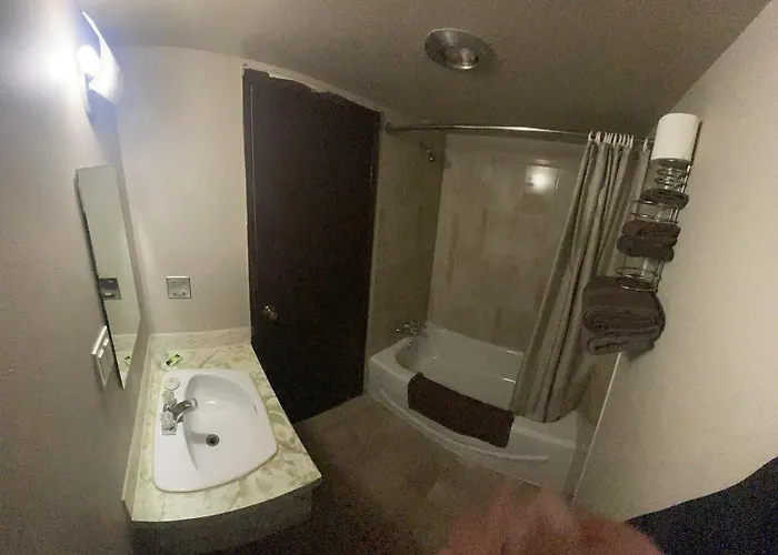 Pine Creek Motel