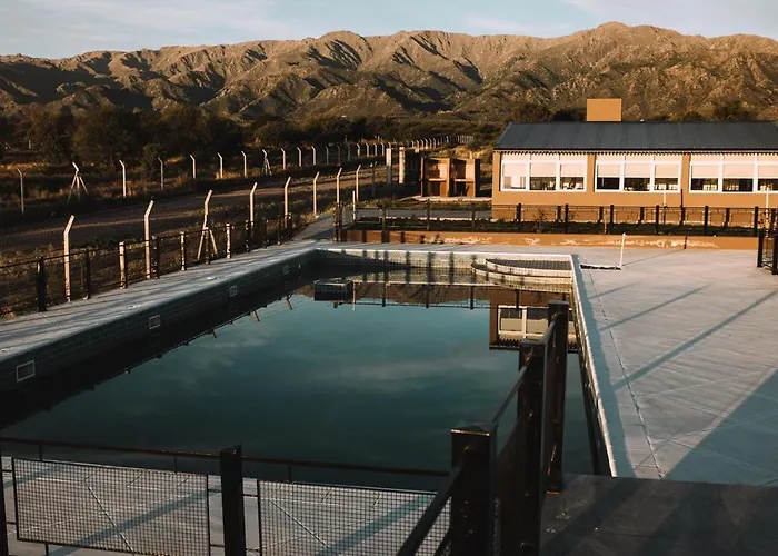 Takua Hotel Serrano