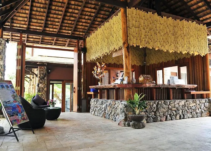 Koh Tao Beach Club