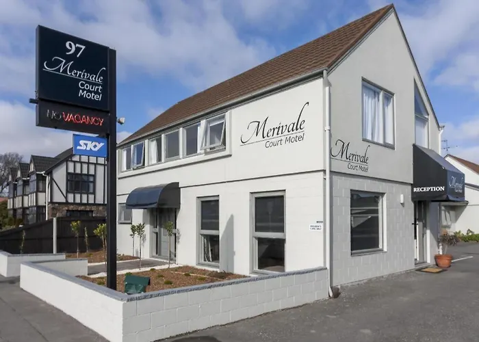 Merivale Court Motel & Apartments