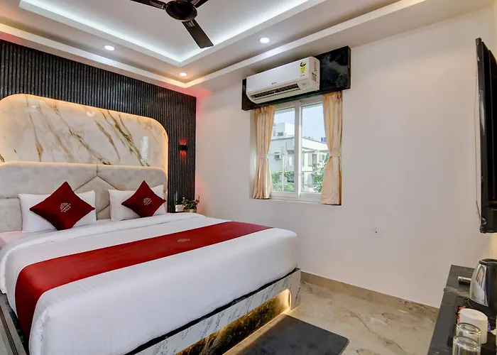 Hotel Aarnika Villa
