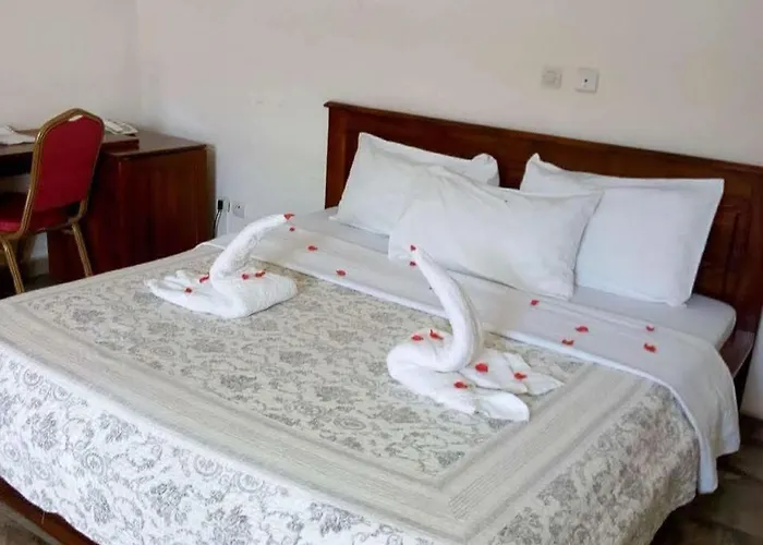 Hôtel LEWI 1 Bouaké
