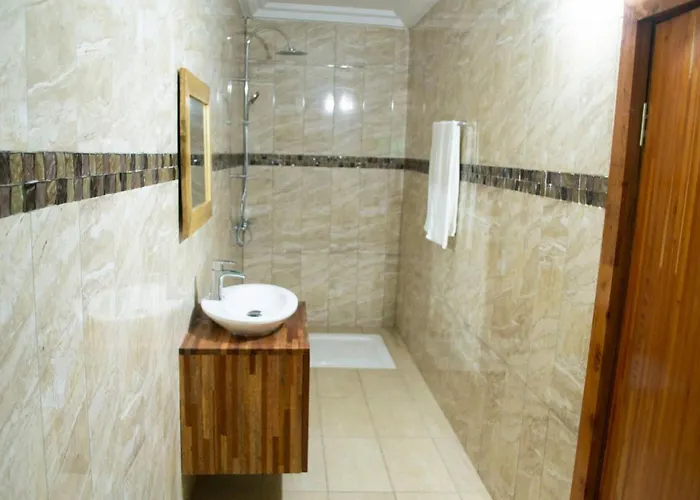 Hôtel LEWI 1 Bouaké
