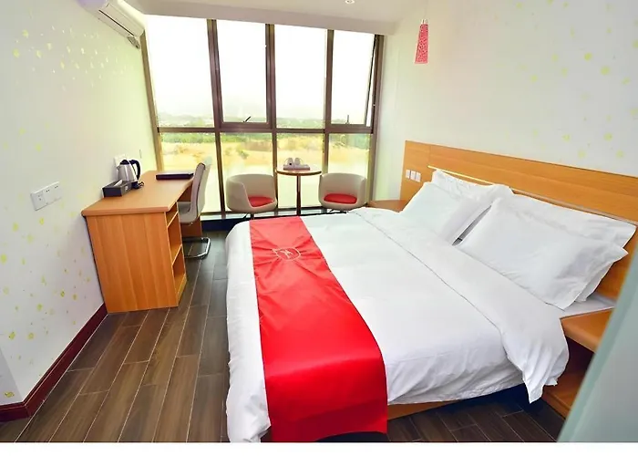 Thank Inn Plus Hotel Meizhou Mei County Lijiang Bay
