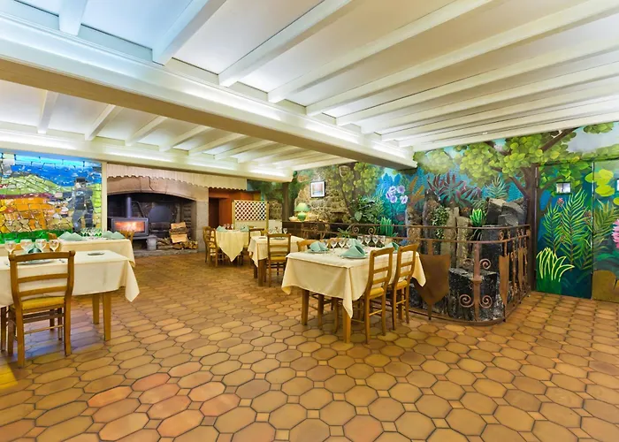 Hôtel Restaurant Au Pont de Raffiny
