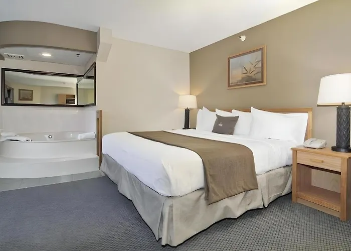 Boarders Inn & Suites By Cobblestone Hotels - Faribault