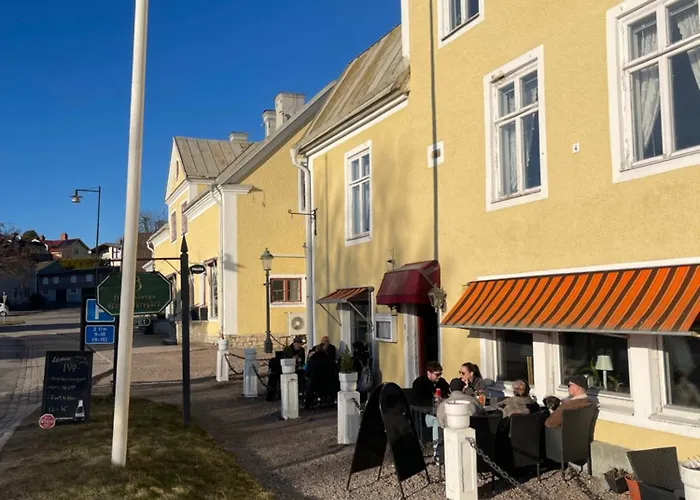 Hotell Och Restaurang Gaestis