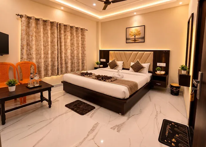 Hotel A-Abhinandan Palace Near Ram Mandir