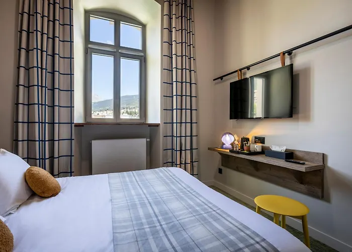 Daffy Hotel